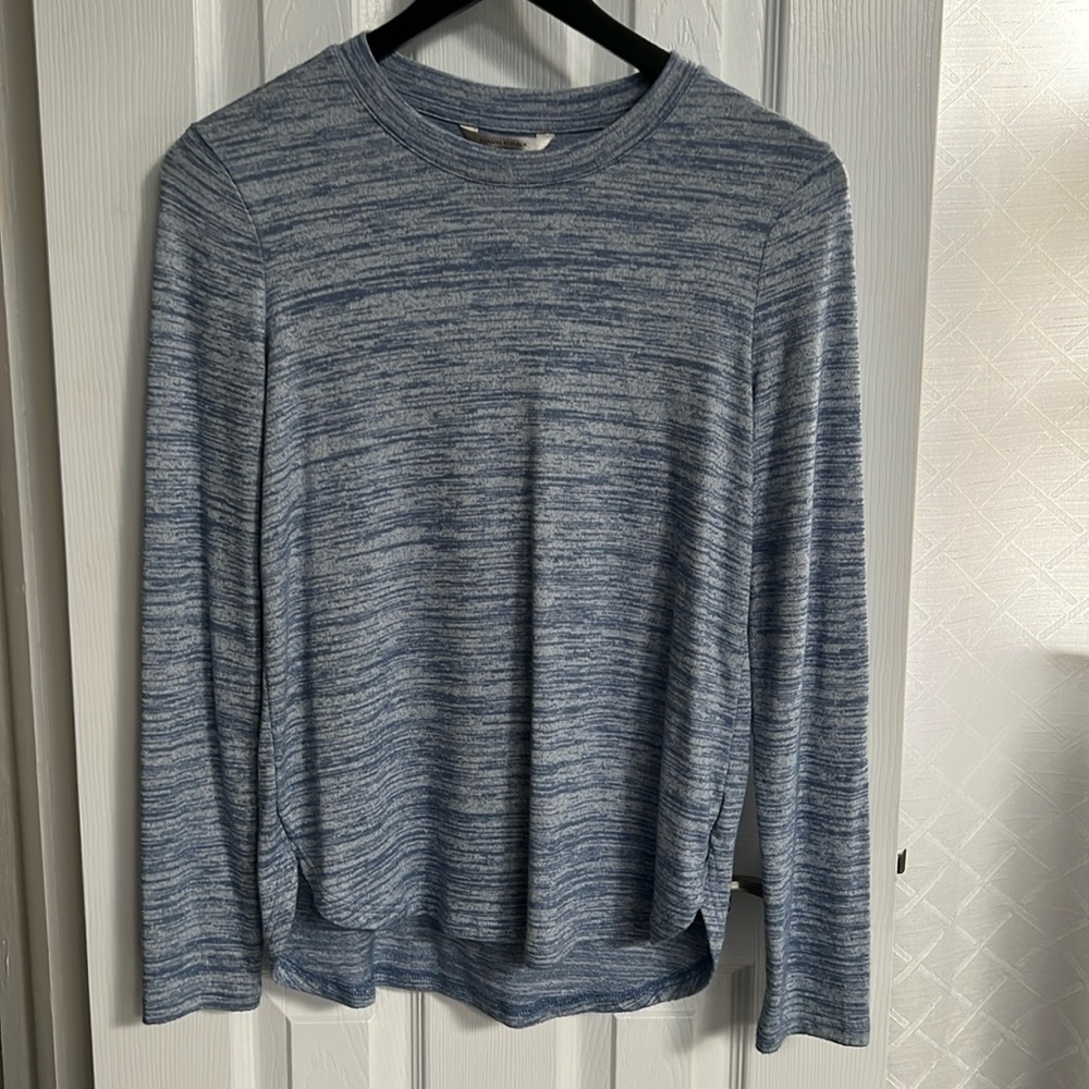 Banana Republic luxe spun, long sleeve tee. Super soft
